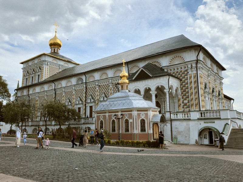 Троице-Сергиева Лавра, май 2021 года, фотограф Вениамин Чукалов